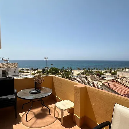 Llum24, Casa De Pueblo Cerca Del Mar Con Gran Terr Holiday home